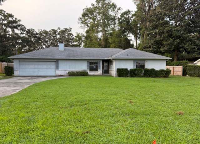 Property at 818 SE 21st Pl, Ocala, FL 34471, 3 beds, 2.5 baths