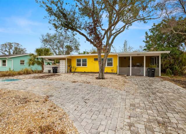 Property at 2812 Miriam St S, Gulfport, FL 33711, 2 beds, 2 baths