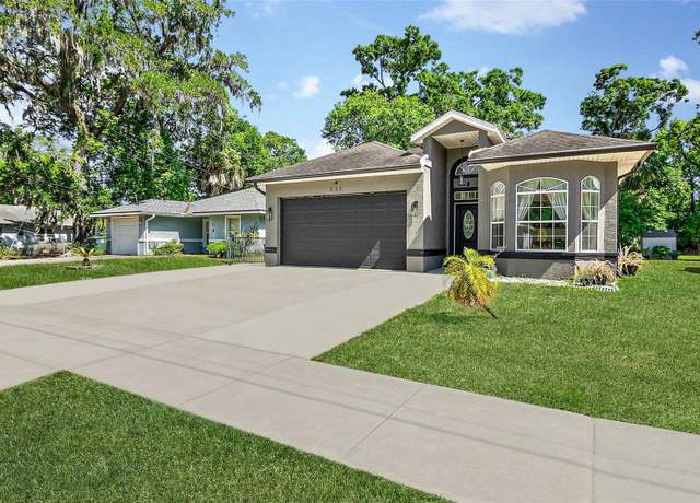 Property at 535 Madison Ave, Daytona Beach, FL 32114, 4 beds, 2.5 baths