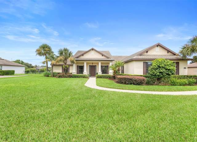 Property at 5917 Tangerine Reserve Cts, Mount Dora, FL 32757, 4 beds, 2 baths
