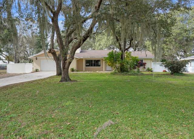 Property at 3036 S Skyline Dr, Inverness, FL 34450, 4 beds, 2 baths