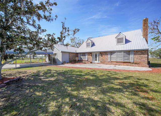 Property at 3150 Schontag Rd, Wauchula, FL 33873, 5 beds, 3 baths