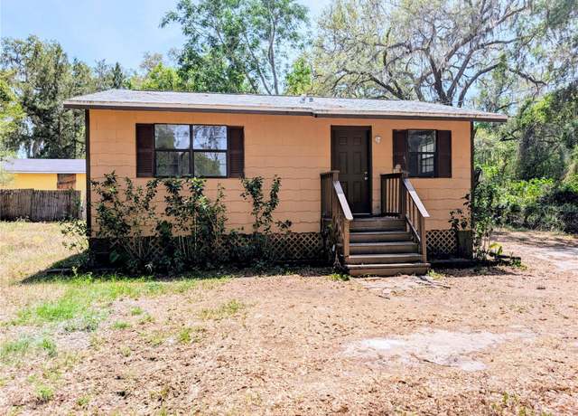 Property at 19942 SE 155th Pl, Umatilla, FL 32784, 2 beds, 1 bath