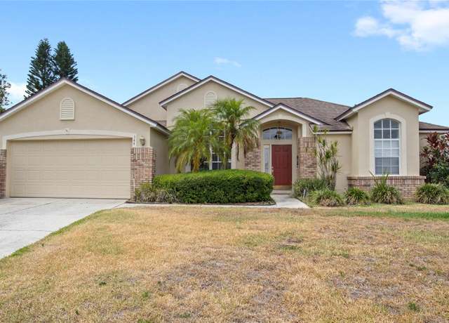 Property at 144 Henue Ct, Davenport, FL 33896, 3 beds, 2 baths