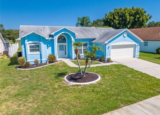 Property at 3893 Blackberry Cir, St Cloud, FL 34769, 3 beds, 2 baths