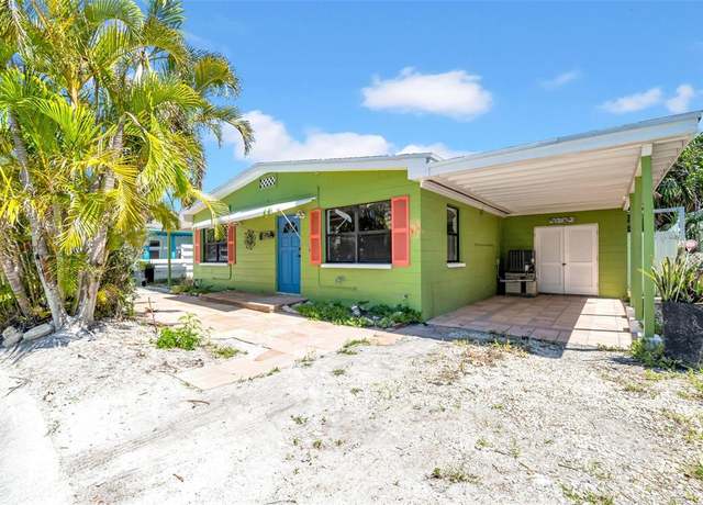 Property at 121 86th Ter, Treasure Island, FL 33706, 2 beds, 2 baths