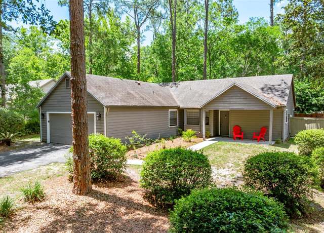Property at 8202 SW 47th Rd, Gainesville, FL 32608, 3 beds, 2 baths