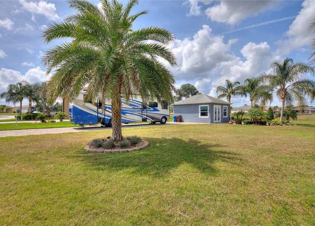 Property at 544 Narrow Pond Rd, Polk City, FL 33868, 1 bath