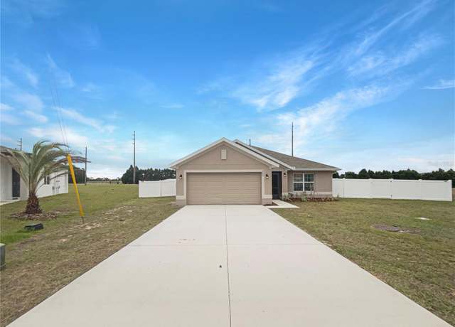 Property at 947 Cumberland Dr, Kissimmee, FL 34759, 3 beds, 2 baths