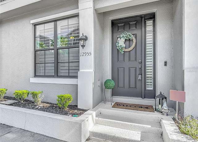 Property at 12955 Cats Claw Ln, Orlando, FL 32828, 3 beds, 3.5 baths