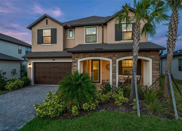 Property at 3952 Aldea Way, Wesley Chapel, FL 33543, 5 beds, 4 baths