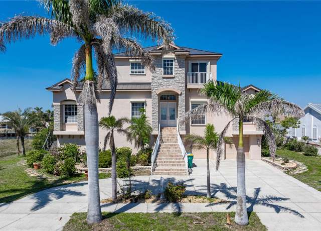Property at 250 George Rd, Port Charlotte, FL 33952, 5 beds, 6 baths