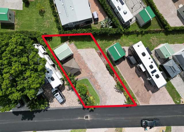 Property at 2428 Palm St, Clermont, FL 34714