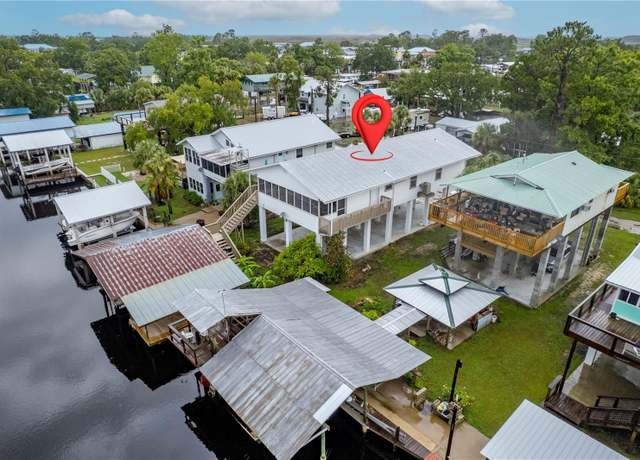 Property at 78 SE 901 Ave, Suwannee, FL 32692, 3 beds, 2 baths