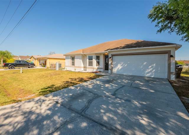 Property at 104 Birmingham Dr, Kissimmee, FL 34758, 3 beds, 2 baths