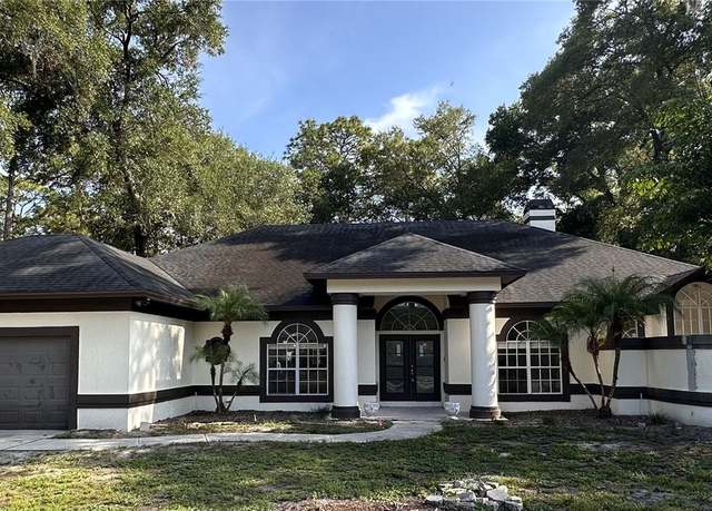 Property at 2313 Park Village Pl, Apopka, FL 32712, 4 beds, 3 baths