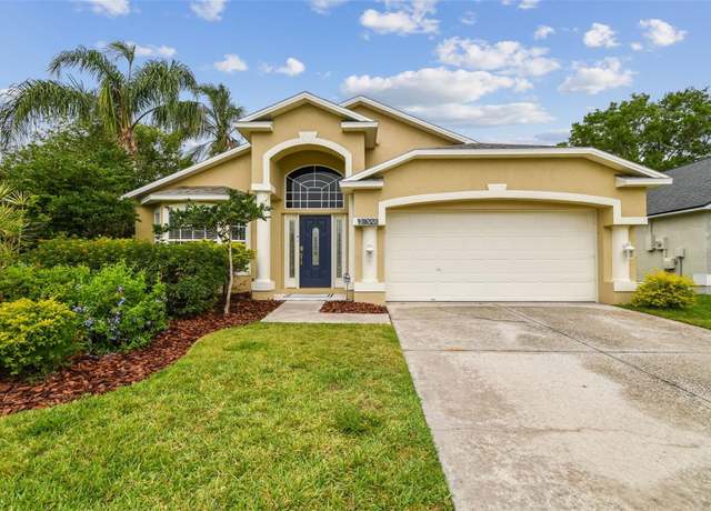Property at 10223 Charleston Corner Rd, Tampa, FL 33635, 4 beds, 2 baths