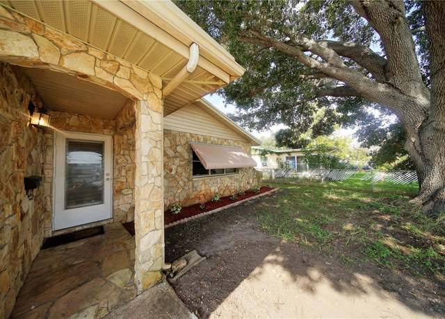 Property at 824 62nd Ave NE, St Petersburg, FL 33702, 2 beds, 1 bath