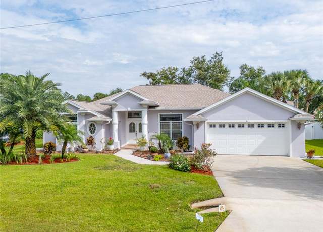 Property at 4 Wainmont Pl, Palm Coast, FL 32164, 3 beds, 2 baths