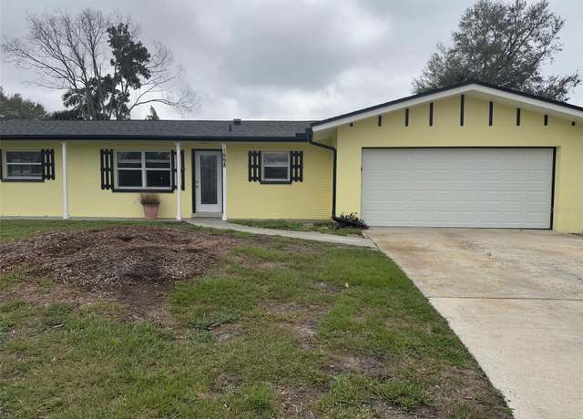 Property at 1998 Cove Dr, Largo, FL 33774, 3 beds, 2 baths