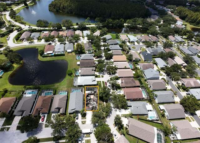 Property at 19337 Garden Quilt Crk, Lutz, FL 33558