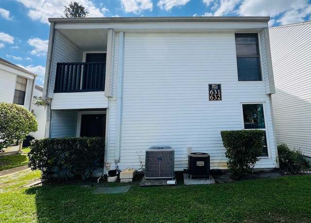 Property at 631 Haven Pl, Tarpon Springs, FL 34689, 2 beds, 2 baths
