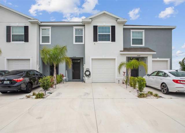 Property at 33083 Frosted Clover Way, Wesley Chapel, FL 33545, 3 beds, 2.5 baths