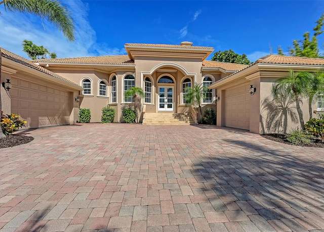 Property at 624 Mourning Dove Dr, Sarasota, FL 34236, 4 beds, 4 baths