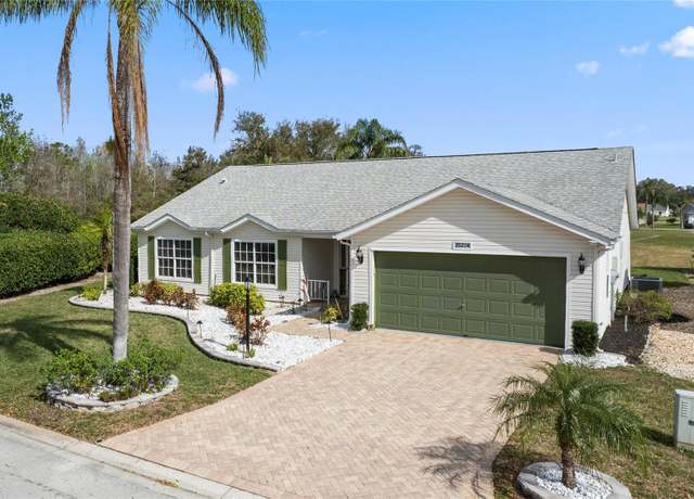 Property at 25274 Lost Oak Cir, Leesburg, FL 34748, 2 beds, 2 baths