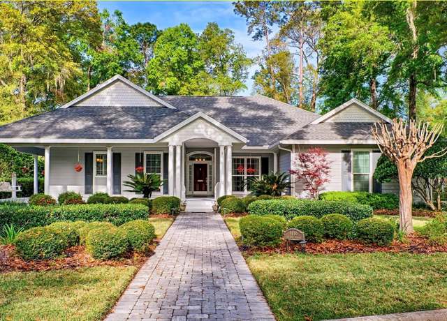 Property at 4630 SW 95th Ter, Gainesville, FL 32608, 5 beds, 3.5 baths