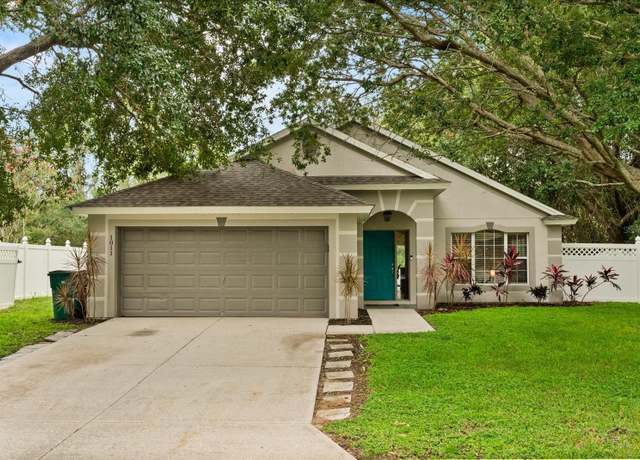 Property at 1011 Vassar Dr, Eustis, FL 32726, 3 beds, 2 baths