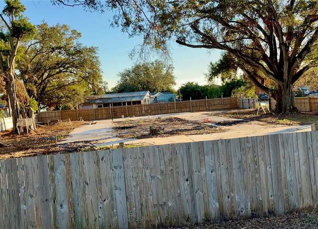 Property at 102 and 104 Domino Dr N, Ruskin, FL 33570