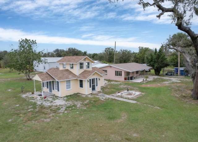 Property at 9548 SW Falcon Ave, Arcadia, FL 34269, 4 beds, 3 baths
