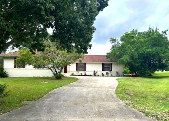 Property at 8935 SW 191st Cir, Dunnellon, FL 34432, 3 beds, 2 baths