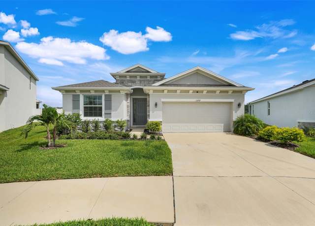 Property at 13797 Wineberry Dr, Dade City, FL 33525, 4 beds, 2.5 baths