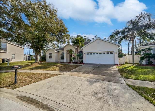 Property at 304 Nottingham Way, Davenport, FL 33897, 5 beds, 3 baths