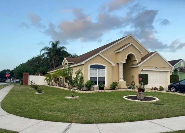 Property at 2039 Shannon Lakes Blvd, Kissimmee, FL 34743, 4 beds, 2 baths