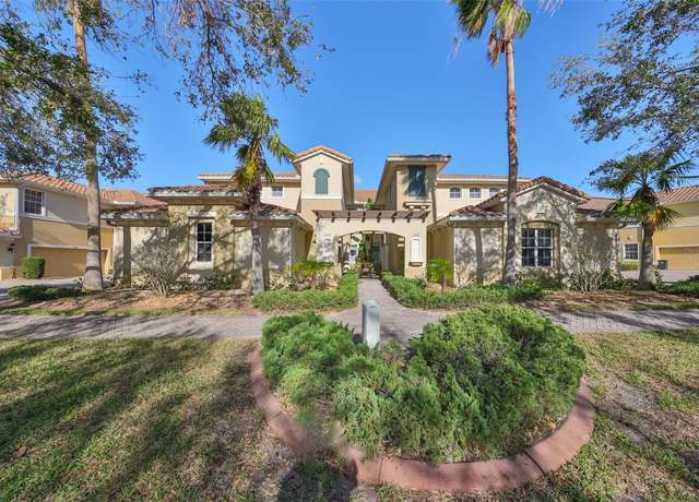 Property at 1357 Emerald Dunes Dr, Sun City Center, FL 33573, 3 beds, 2 baths