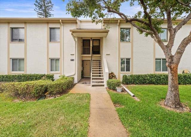 Property at 129 Cypress Ct, Oldsmar, FL 34677, 2 beds, 2 baths