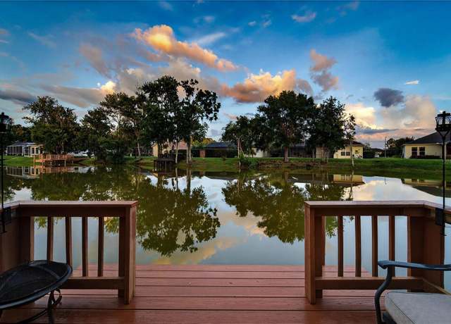 Property at 6428 Barcellona Rd, Land O Lakes, FL 34637, 4 beds, 2 baths