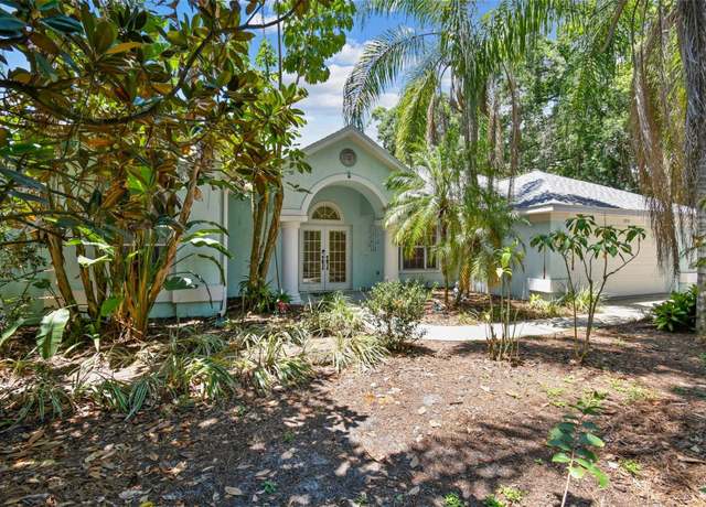 Property at 3919 Fan Palm Ct, Land O Lakes, FL 34638, 5 beds, 4 baths