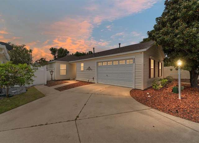Property at 8450 SE 177th Roleson Ln, The Villages, FL 32162, 3 beds, 2 baths