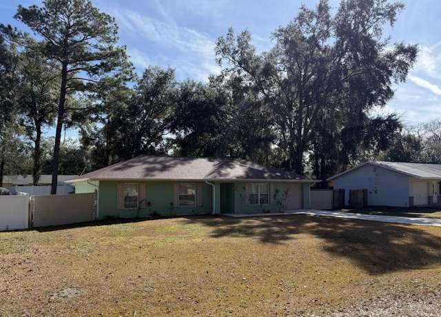Property at 35 Hemlock Terrace Dr, Ocala, FL 34472, 3 beds, 2 baths