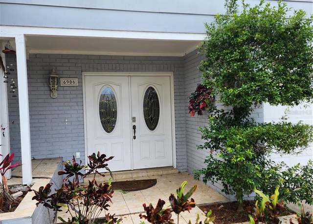 Property at 6906 Shady Pl, Tampa, FL 33634, 4 beds, 2.5 baths