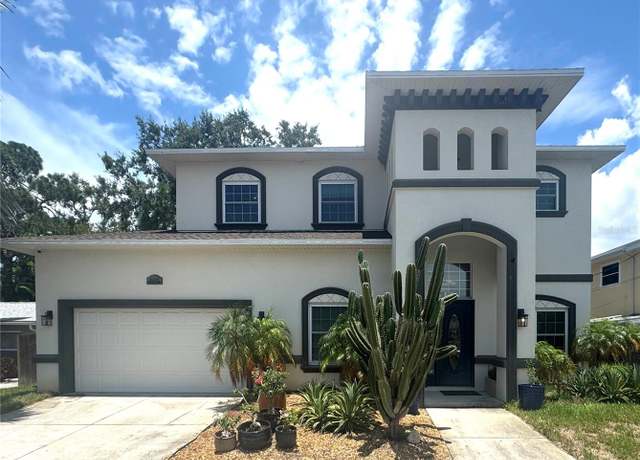 Property at 13957 80th Ave, Seminole, FL 33776, 4 beds, 3.5 baths