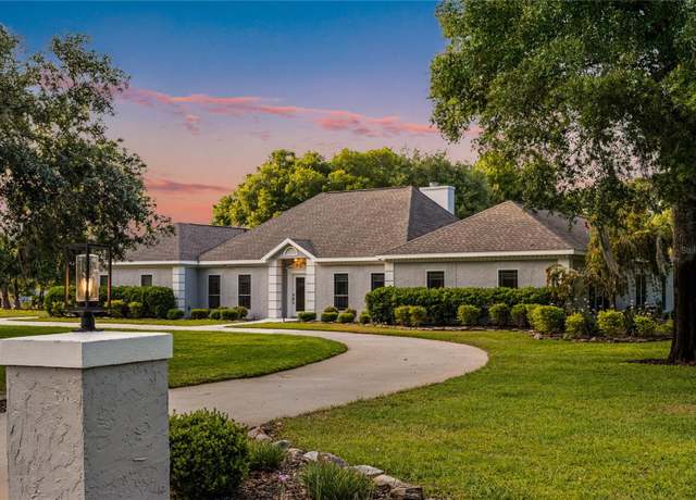 Property at 8368 Rambling River Dr, Sanford, FL 32771, 4 beds, 3 baths