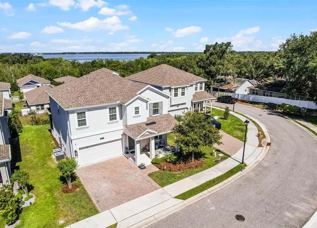 Property at 1123 Dora Parc Ln, Mount Dora, FL 32757, 4 beds, 2.5 baths