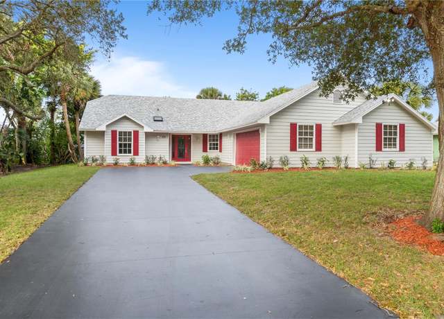 Property at 104 Bryant Ct, Sebastian, FL 32958, 3 beds, 2 baths