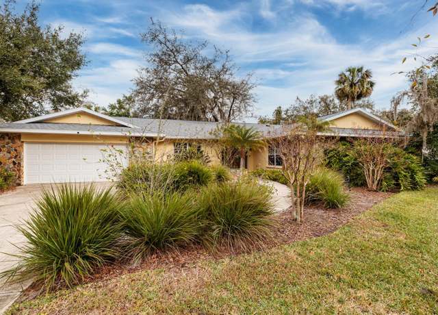 Property at 531 Garrard Dr, Temple Terrace, FL 33617, 5 beds, 3 baths
