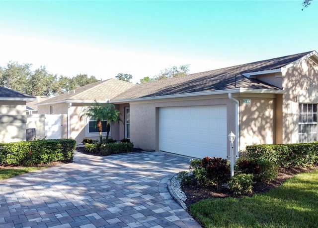 Property at 2084 Braxton St, Clermont, FL 34711, 2 beds, 2 baths